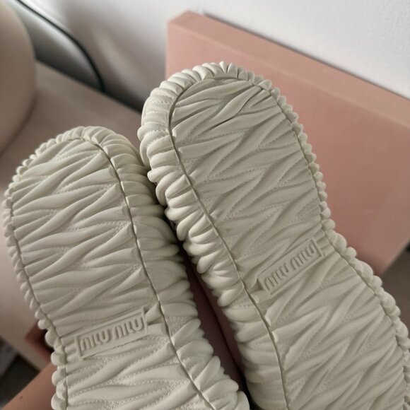 NWT Miu Miu Chunky Low Top Sneakers Gabardine Pink Lace Up White Rubber Soles - Picture 10 of 10